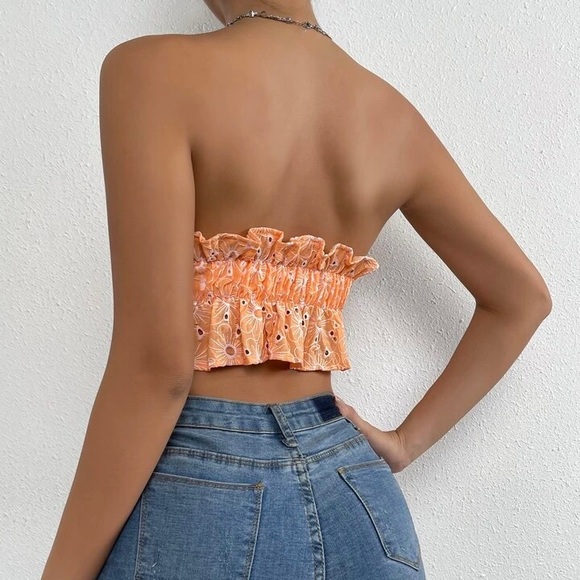 Orange lace embroidered tube top from Shein - Picture 2 of 3